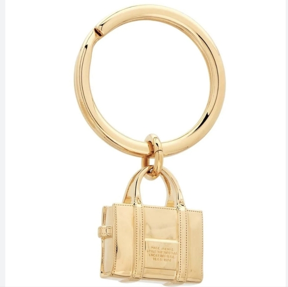 🆕️Marc Jacobs The Tote Bag Golden Charm With Dust Bag and Box NWT - Picture 3 of 8